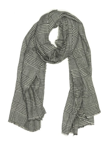 Zara Scarf (view 1)
