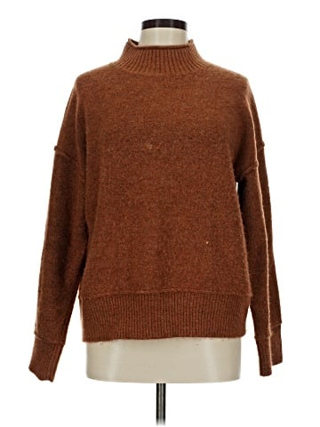 Universal Thread Turtleneck Sweater (view 1)