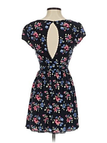 Forever 21 Casual Dress (view 2)