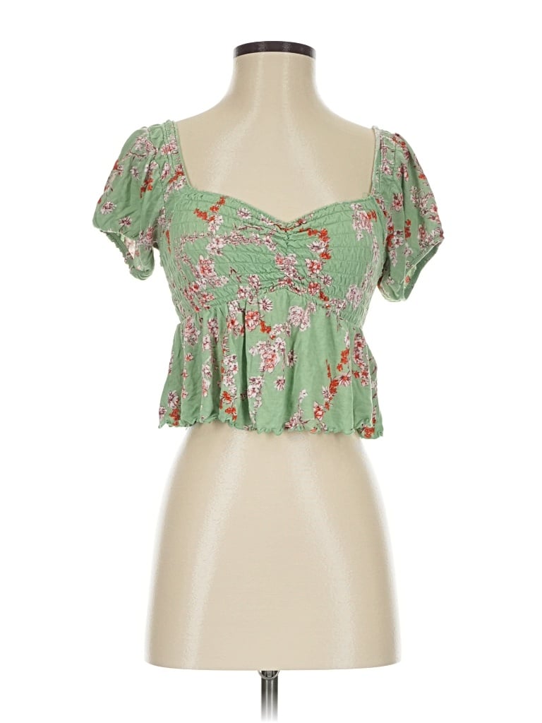Pre-owned Urban Outfitters Short Sleeve Blouse In Green
