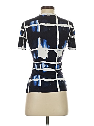St. John Short Sleeve Top (view 2)