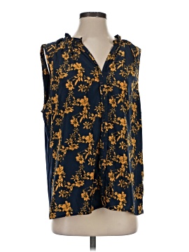 Market And Spruce Sleeveless Blouse