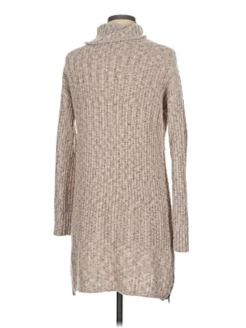 American Eagle Outfitters Casual Dress (view 2)