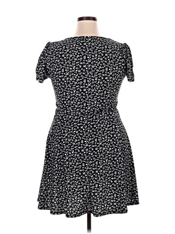 City Triangles Casual Dress (view 2)