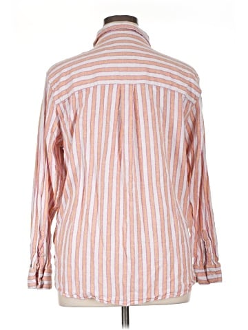 Universal Thread Long Sleeve Button-Down Shirt (view 2)