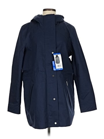 Hunter Raincoat (view 1)