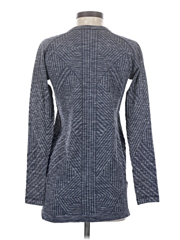 Lululemon Athletica Long Sleeve T-Shirt (view 2)