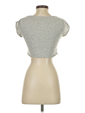 Bershka Sleeveless T-Shirt (view 2)