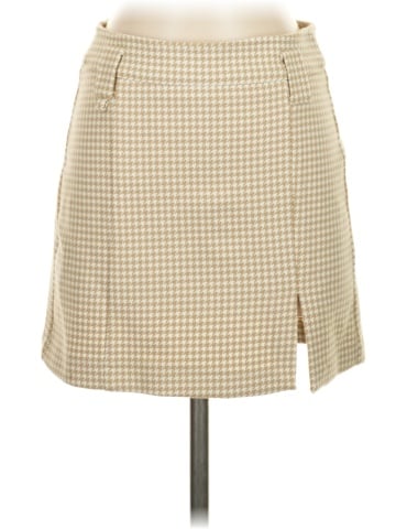 Bershka Casual Skirt (view 1)