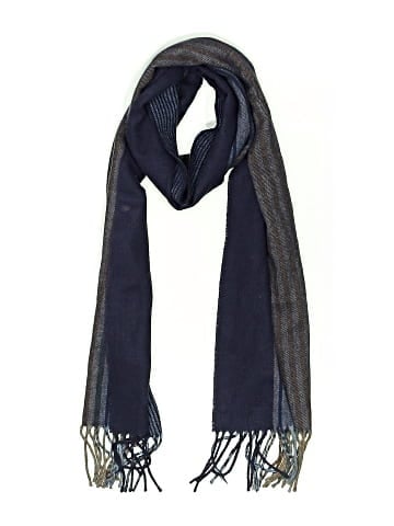Modena Scarf (view 1)