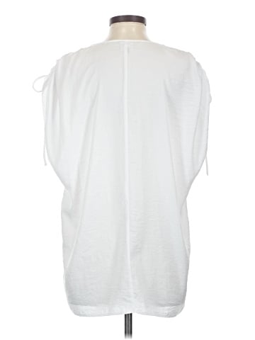 CAbi Short Sleeve Blouse (view 2)