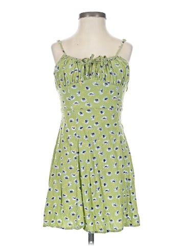 Urban Outfitters Casual Dress (view 1)