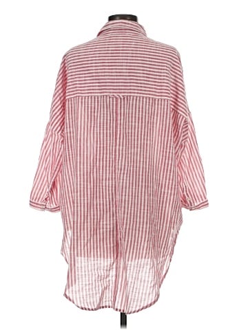 Holding Horses 3/4 Sleeve Button-Down Shirt (view 2)