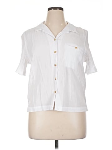 Jaclyn Smith Short Sleeve Blouse (view 1)