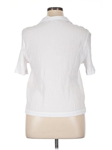 Jaclyn Smith Short Sleeve Blouse (view 2)