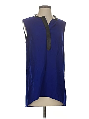 Elie Tahari Sleeveless Button-Down Shirt (view 1)