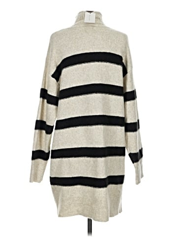 Line & Dot Casual Dress (view 2)