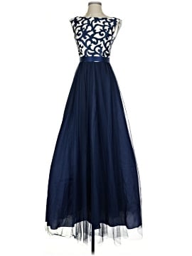 Premium Formal Dresses: New & Used On Sale Up To 90% Off | ThredUp Premium Formal Dresses: New & Used On Sale Up To 90% Off | ThredUp