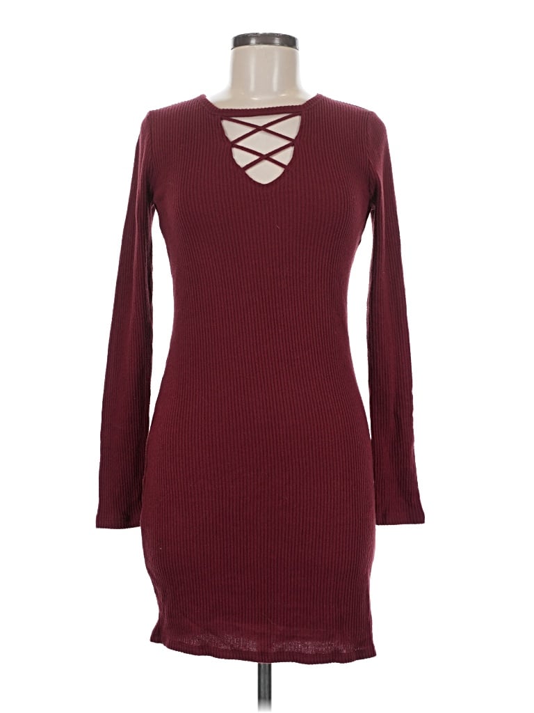 Pre-owned Hollister Casual Dress In Burgundy