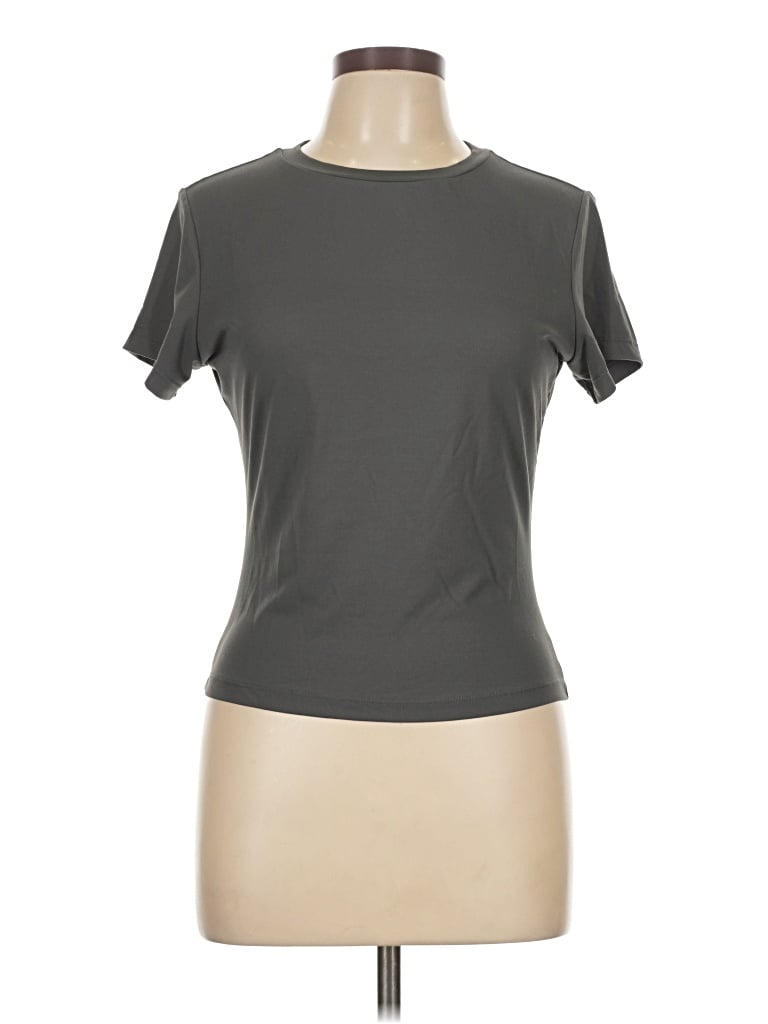 Pre-owned Trendy Queen Active T-shirt In Gray