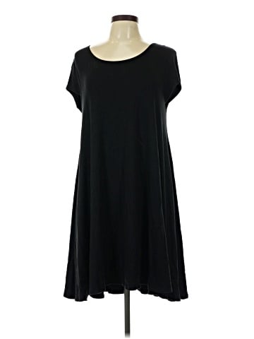 Karen Kane Casual Dress (view 1)
