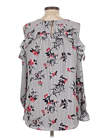 Monroe and Main Sleeveless Blouse (view 2)