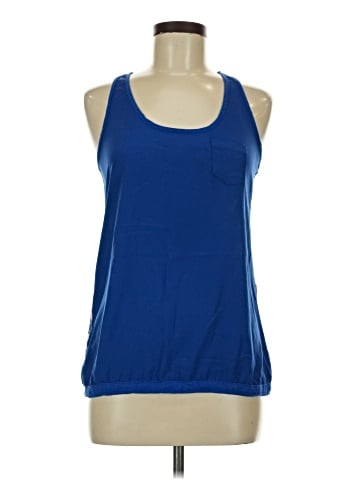 Gap Outlet Active Tank (view 1)
