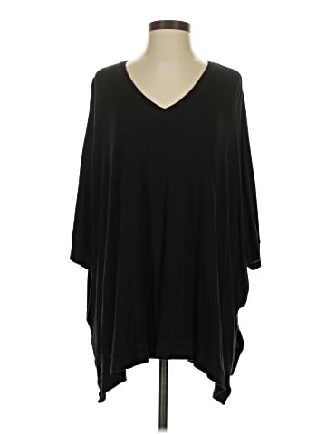 Bordeaux Poncho (view 1)