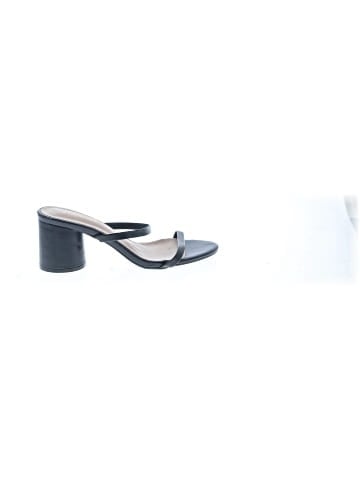 Shoedazzle Sandals (view 1)