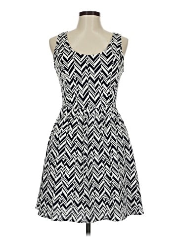 Collective Concepts Casual Dress (view 1)