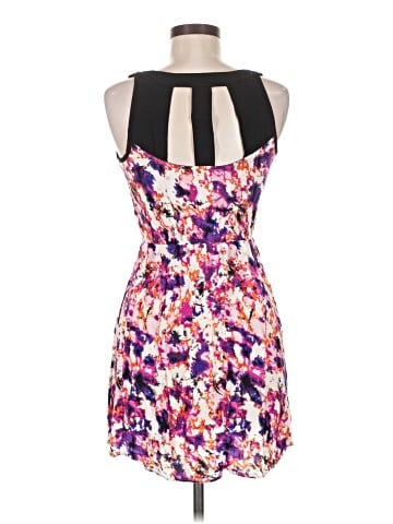 Eyeshadow Casual Dress (view 2)