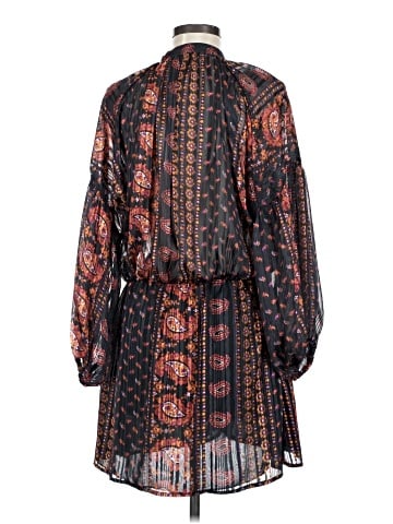 Goodnight Macaroon Casual Dress (view 2)