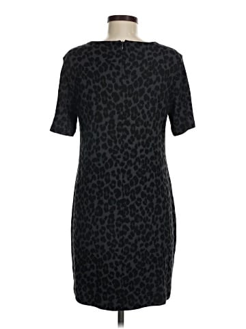 Old Navy Casual Dress (view 2)