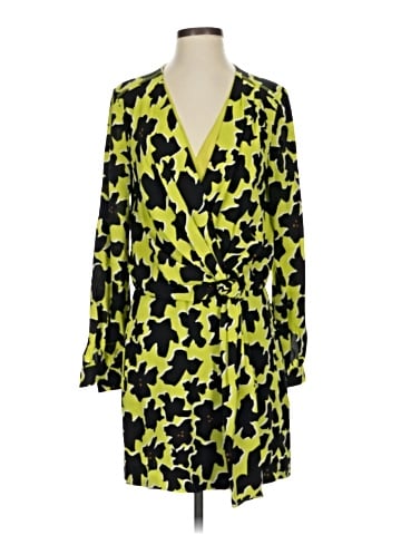 Diane von Furstenberg Casual Dress (view 1)