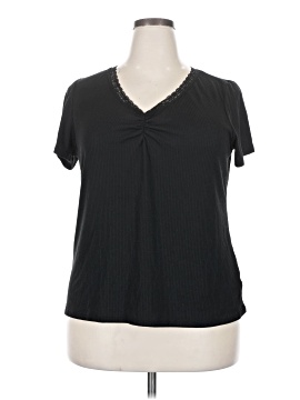Free Kisses Short Sleeve Top