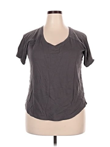 Southern Tide Active T-Shirt (view 1)