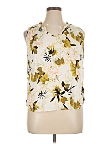 Tribal Sleeveless Blouse (view 1)