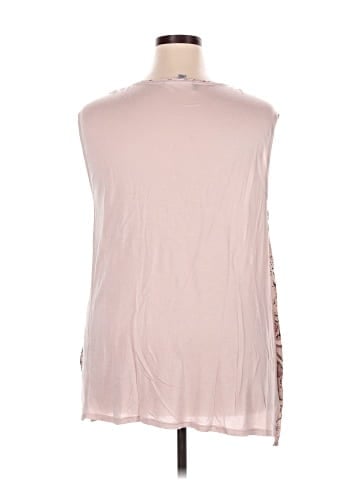Jennifer Lopez Sleeveless Blouse (view 2)