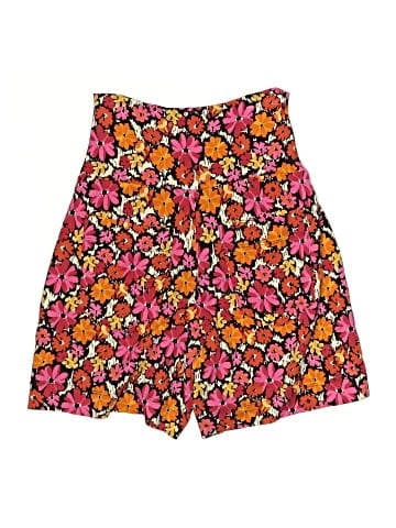 CAbi Shorts (view 2)