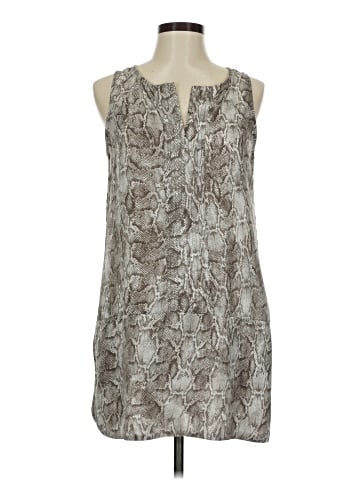 Mossimo Casual Dress (view 1)