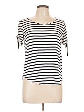 Green Envelope Short Sleeve T Shirt