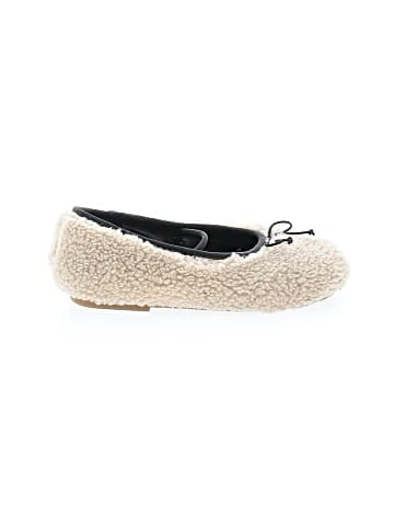 Zara Flats (view 1)