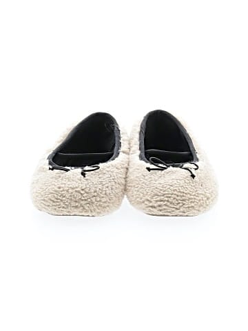 Zara Flats (view 2)