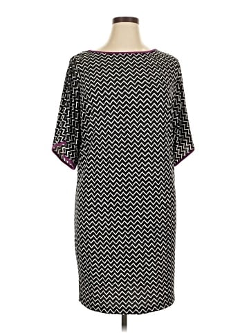 Donna Morgan Casual Dress (view 1)