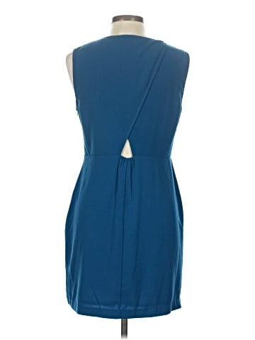 Skies Are Blue Casual Dress (view 2)