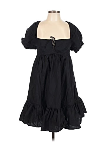 Urban Outfitters Casual Dress (view 1)