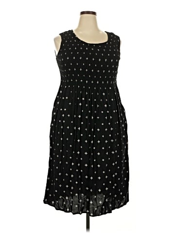 Croft & Barrow Cocktail Dress (view 1)