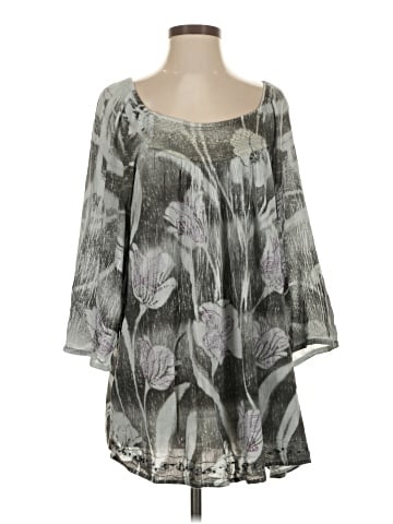 Greater Good Network 3/4 Sleeve Blouse (view 1)