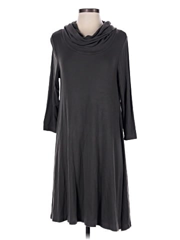 Mercer & Madison Casual Dress (view 1)