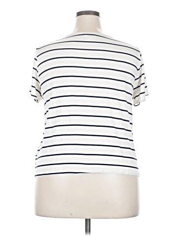 Lily Star Short Sleeve Henley (view 2)